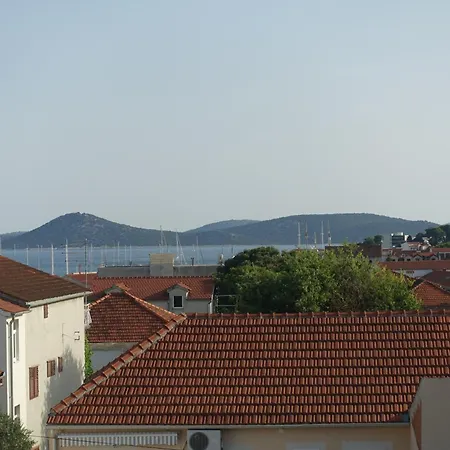 Tonka Apartament Vodice