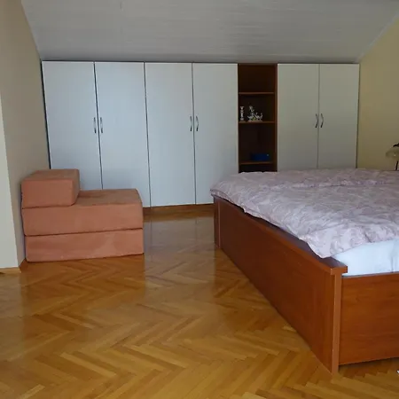 Tonka Apartment